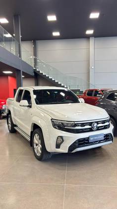 VOLKSWAGEN AMAROK 3.0 V6 TDI DIESEL HIGHLINE CD 4MOTION AUTOMÁTICO